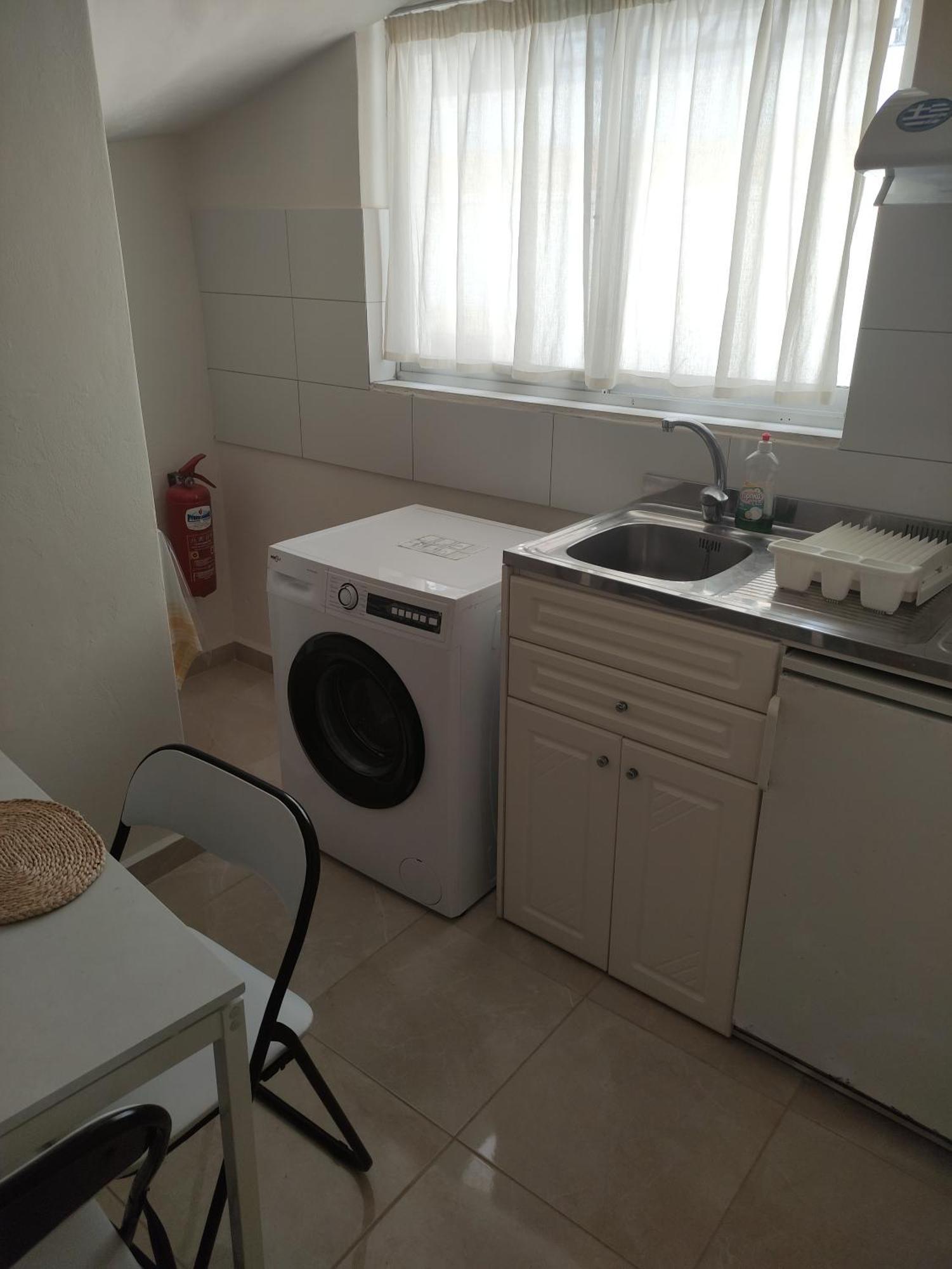 Mina Apartments 卡尔帕索斯 外观 照片