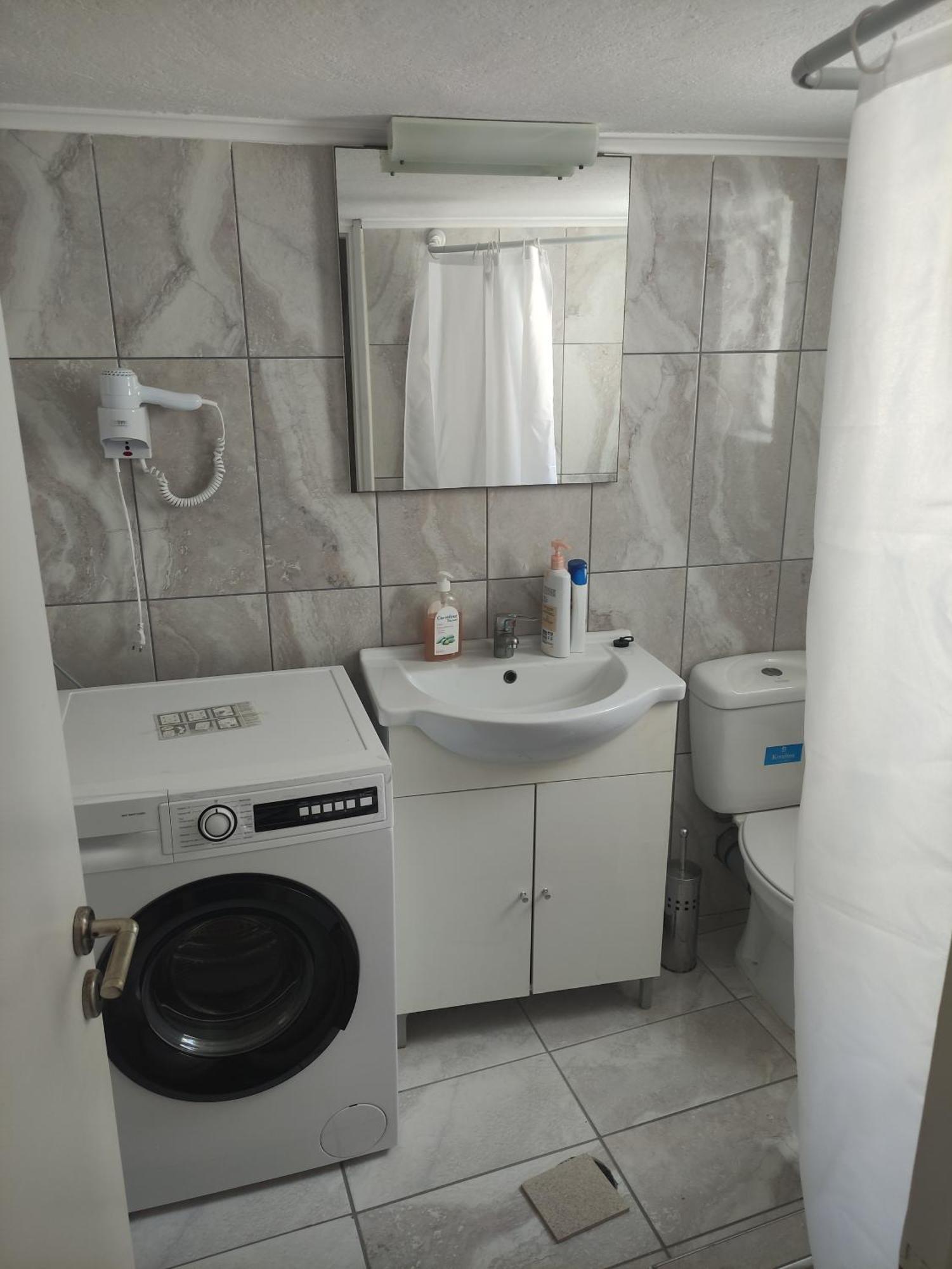Mina Apartments 卡尔帕索斯 外观 照片